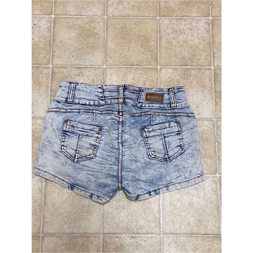 Docele Destressed Light Blue Acid Wash Denim Jean Shorts - Women Size 32